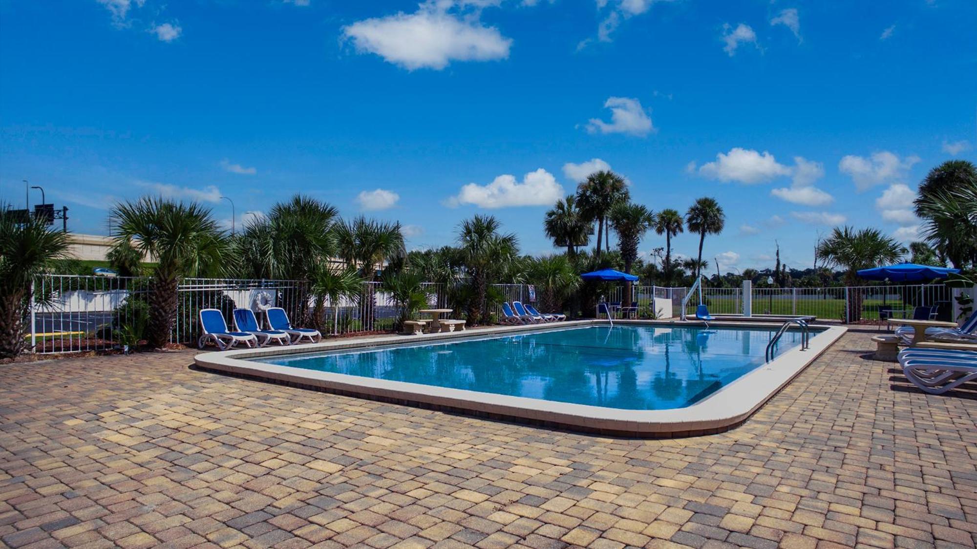 Days Inn By Wyndham Orlando Downtown Exterior foto